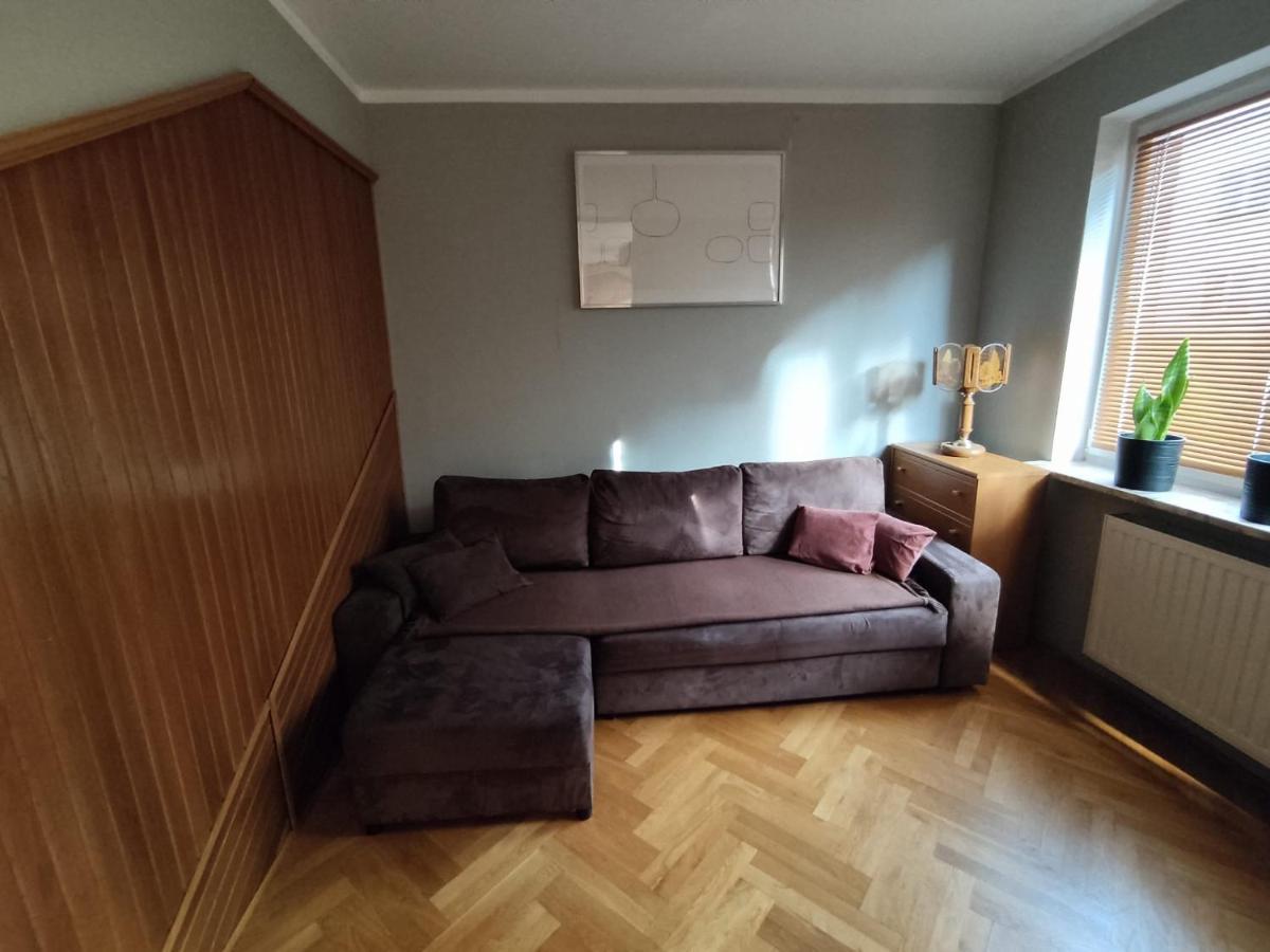Classic Apartament Metro Kabaty Варшава Екстер'єр фото