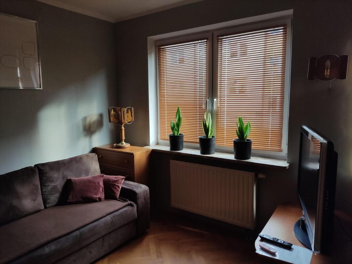 Classic Apartament Metro Kabaty Варшава Екстер'єр фото