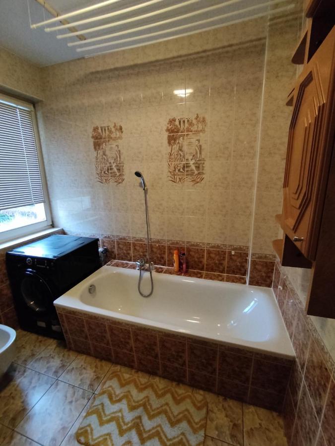 Classic Apartament Metro Kabaty Варшава Екстер'єр фото